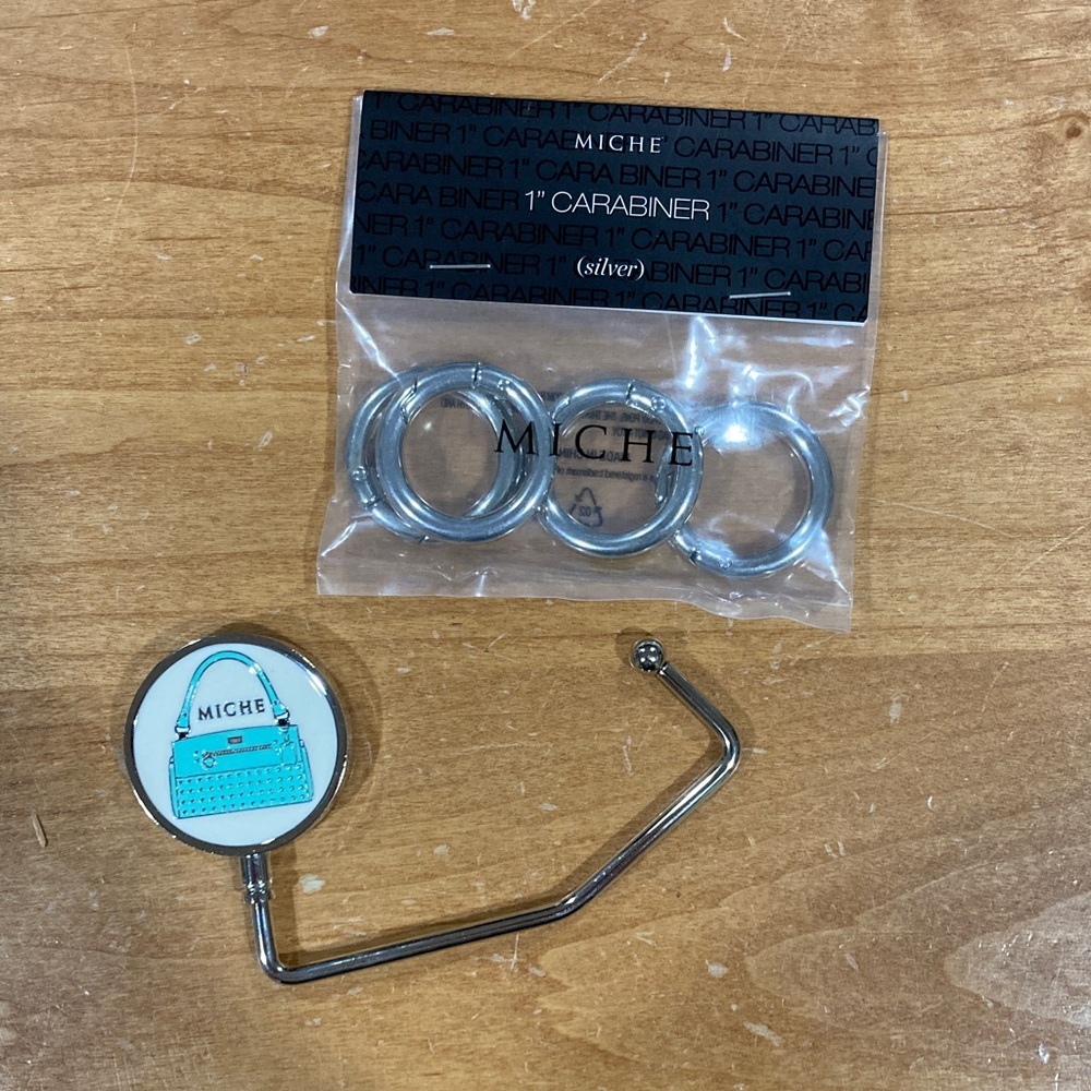 Miche Purse Hanger and 1” Silver Carabiners NEW